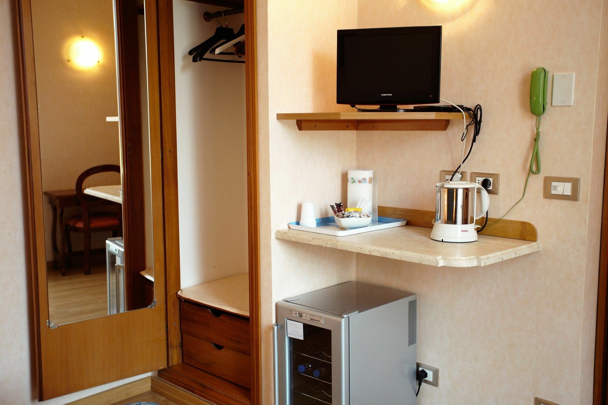 Bed and Breakfast Residenza Matilde Рим Экстерьер фото