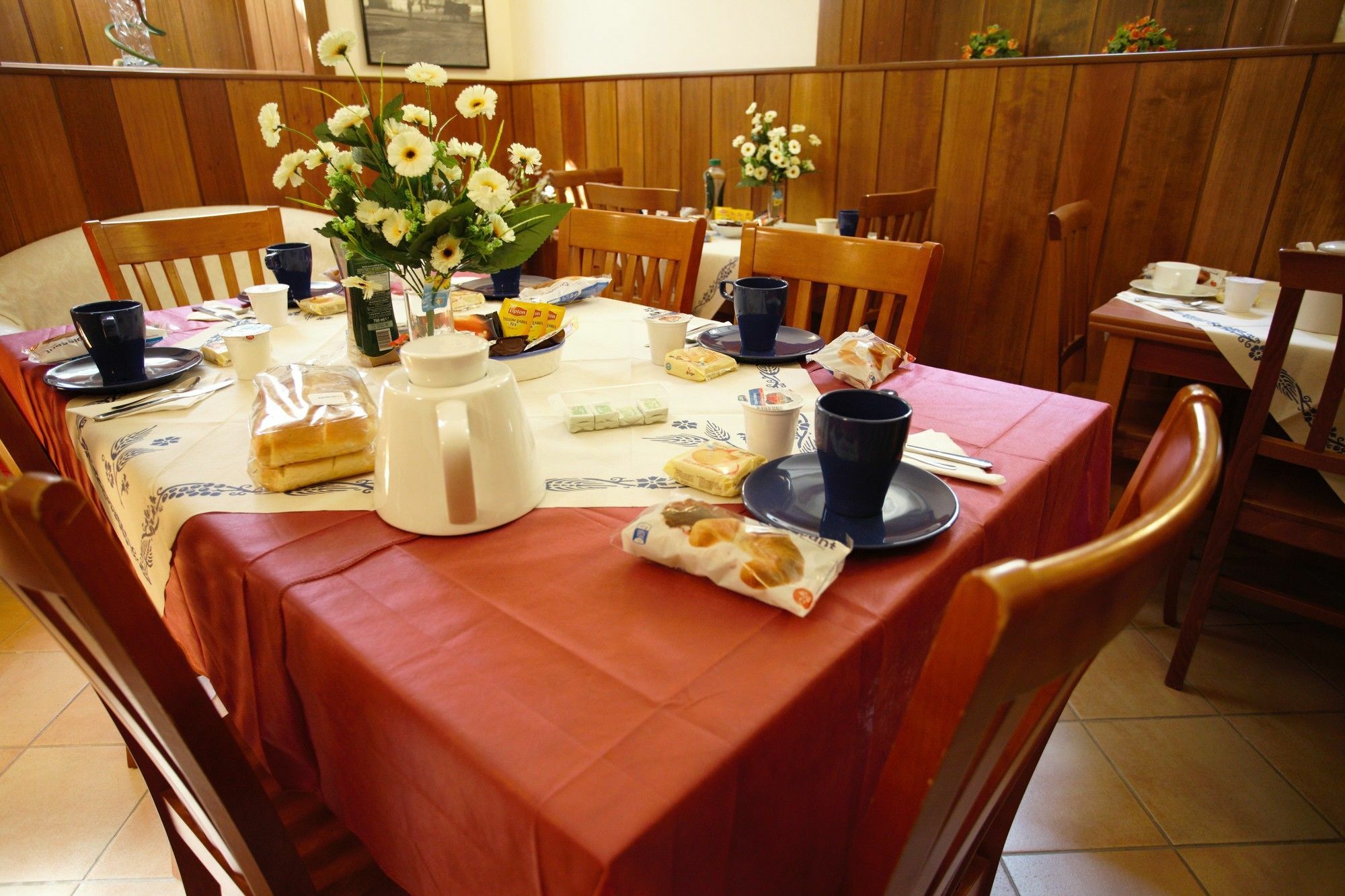 Bed and Breakfast Residenza Matilde Рим Экстерьер фото